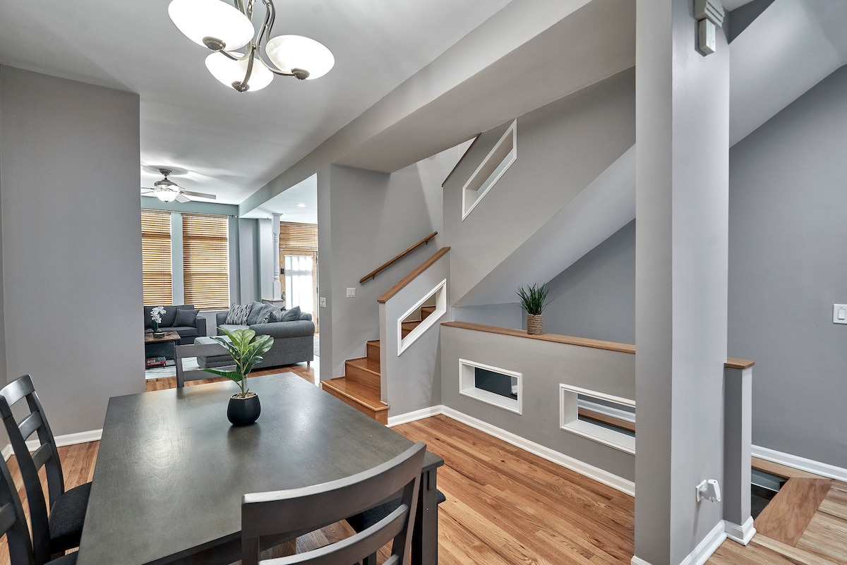 3bd/3ba Bronzeville Beauty