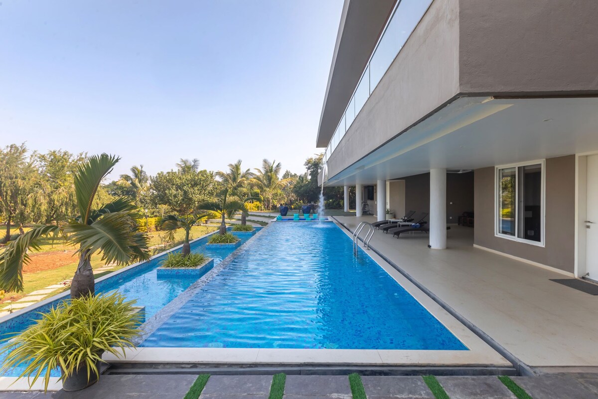 Aqua Suite @ Watermark Villa w/ Infinity Pool