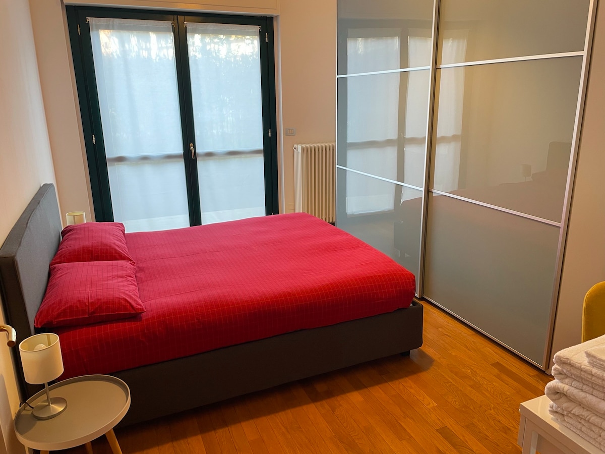 宽敞安静的双卧室公寓- Bergamo Centro