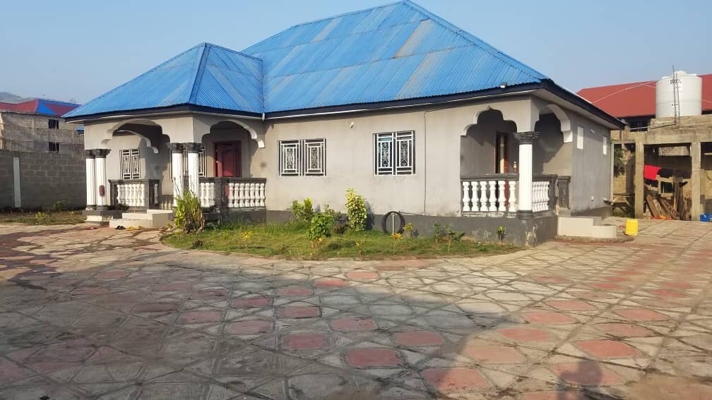 Cozy House In Freetown, Sierra Leone