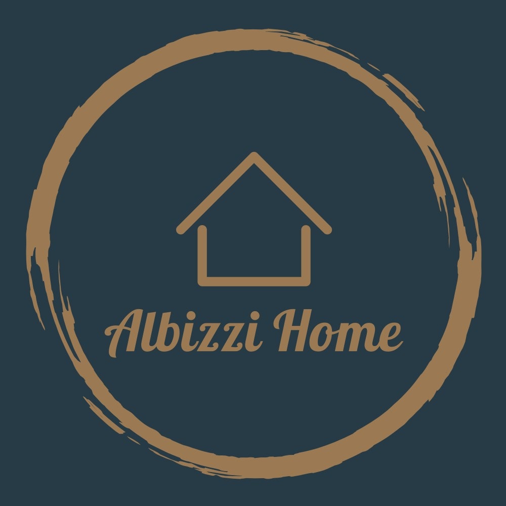 - Albizzi Home, on the seafront, city center-