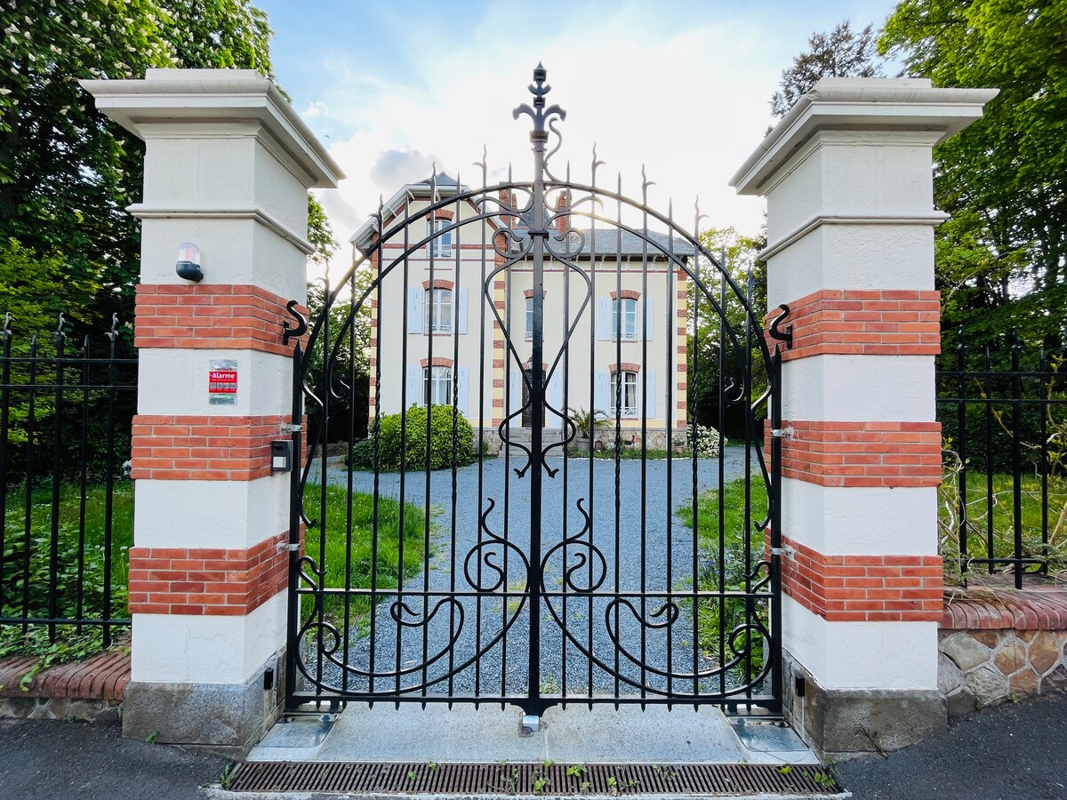 Villa Méguinelle, prestige,bien-être proche Nantes