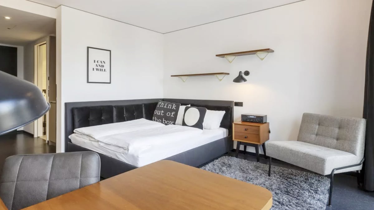Brera "Cosy" Apartment - Your Mid Stay Rate
