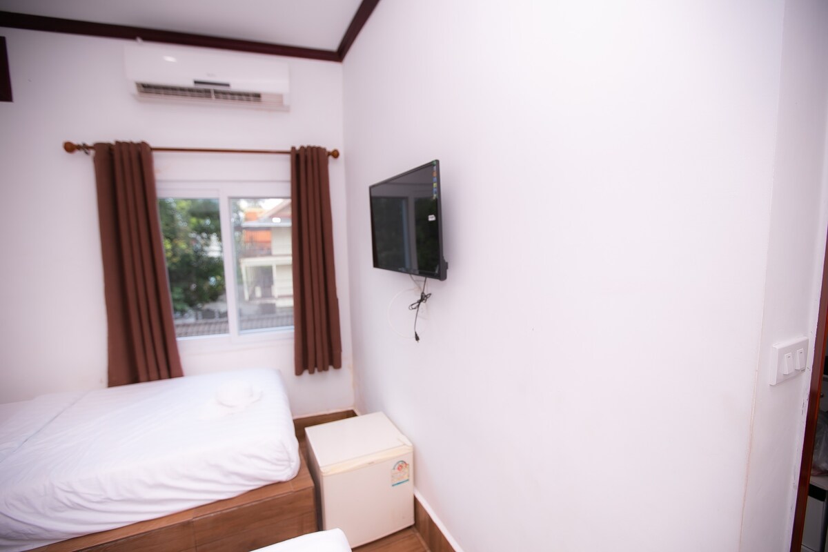 Twin Room with Pool - Vientiane Riverside