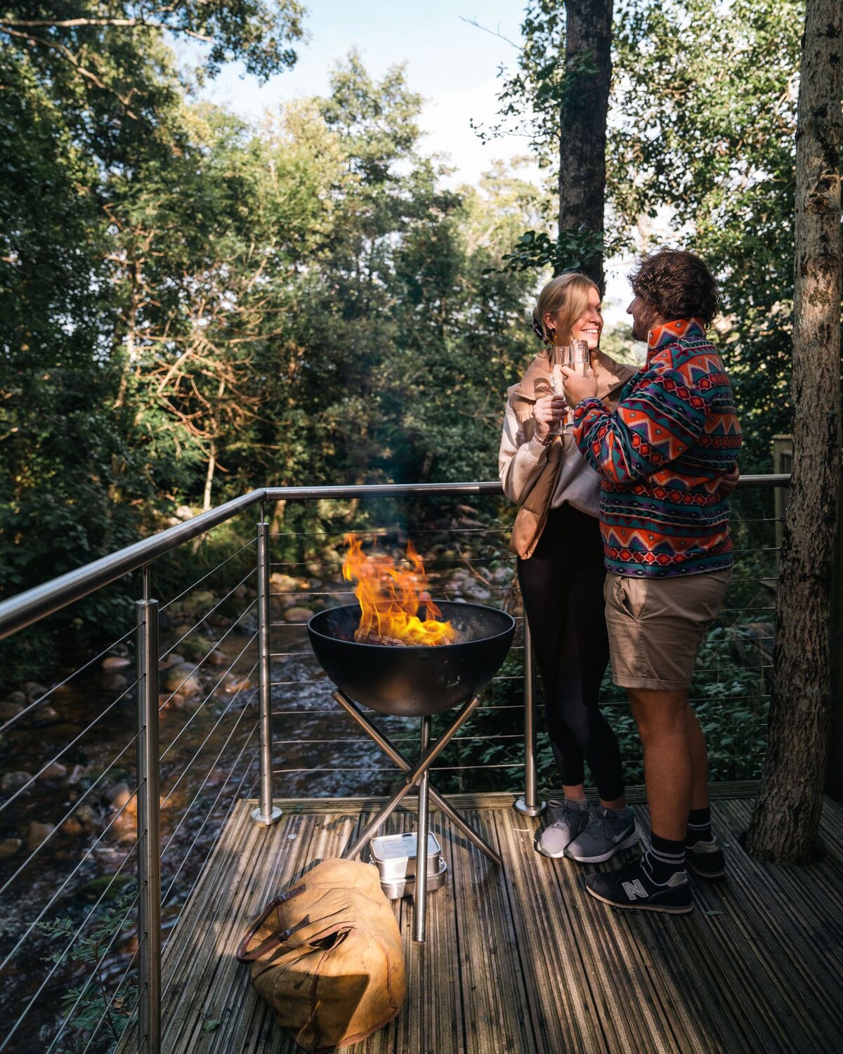 RiverBeds Luxury Lodge & Hot Tub "Pine"