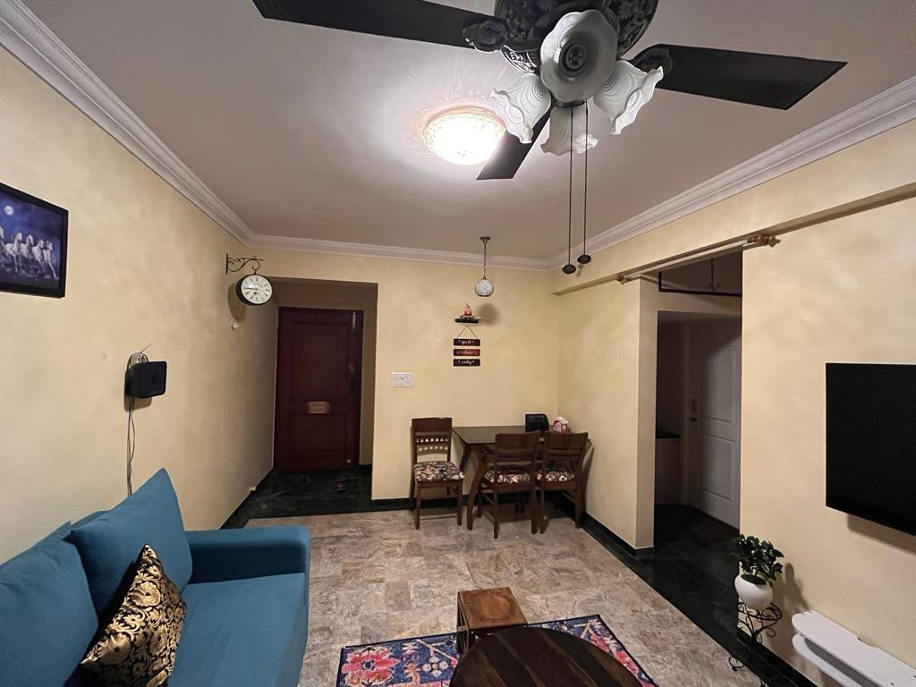 1 BHK Apt Centrally located in Hiranandani Estate