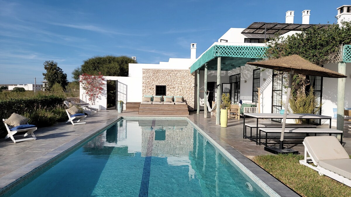 Dar Céleste ，迷人的别墅，带温水泳池