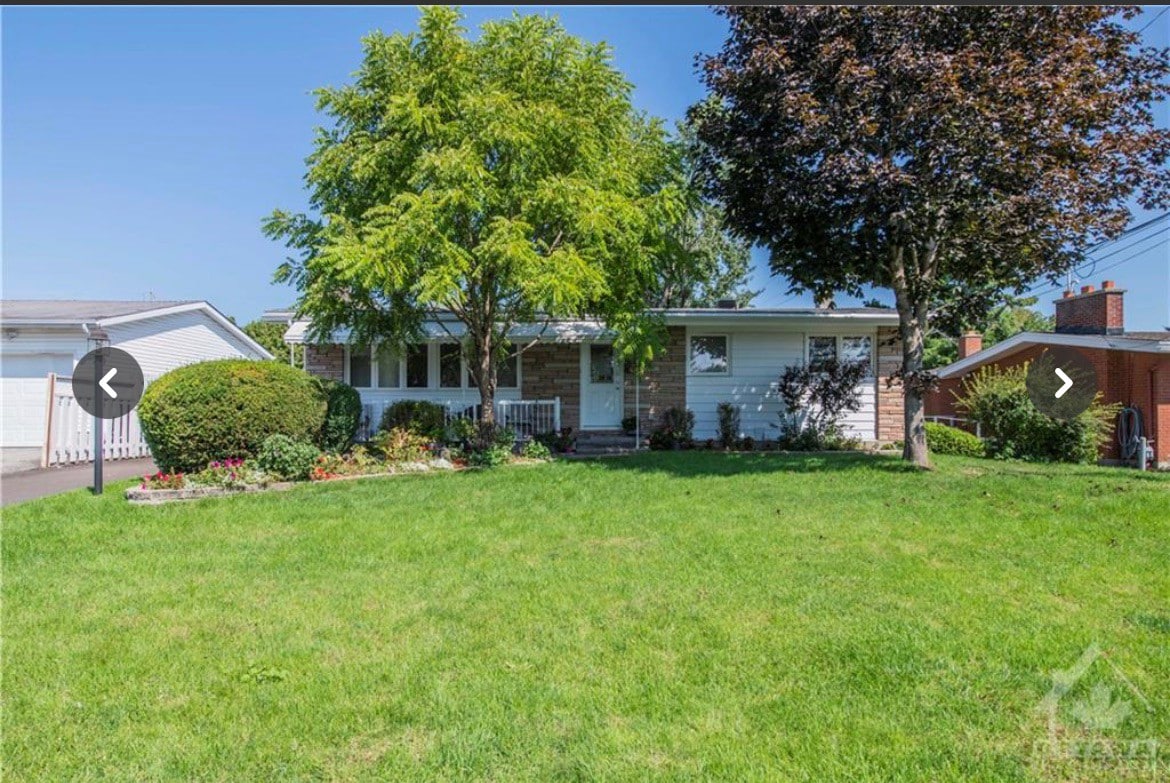 New Home Central Ottawa with Pool