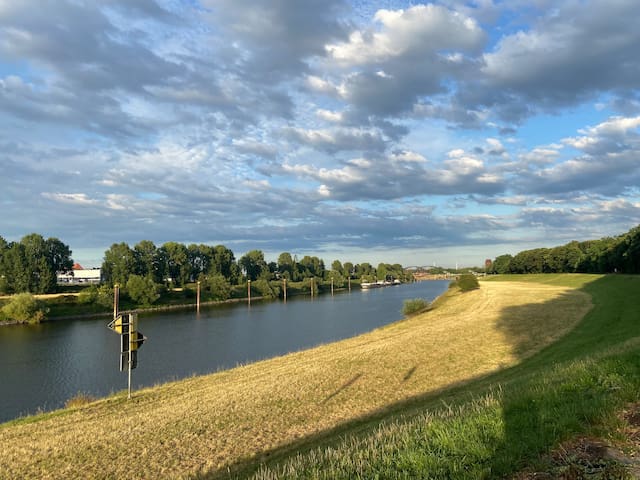 奥伯豪森 (Oberhausen)的民宿