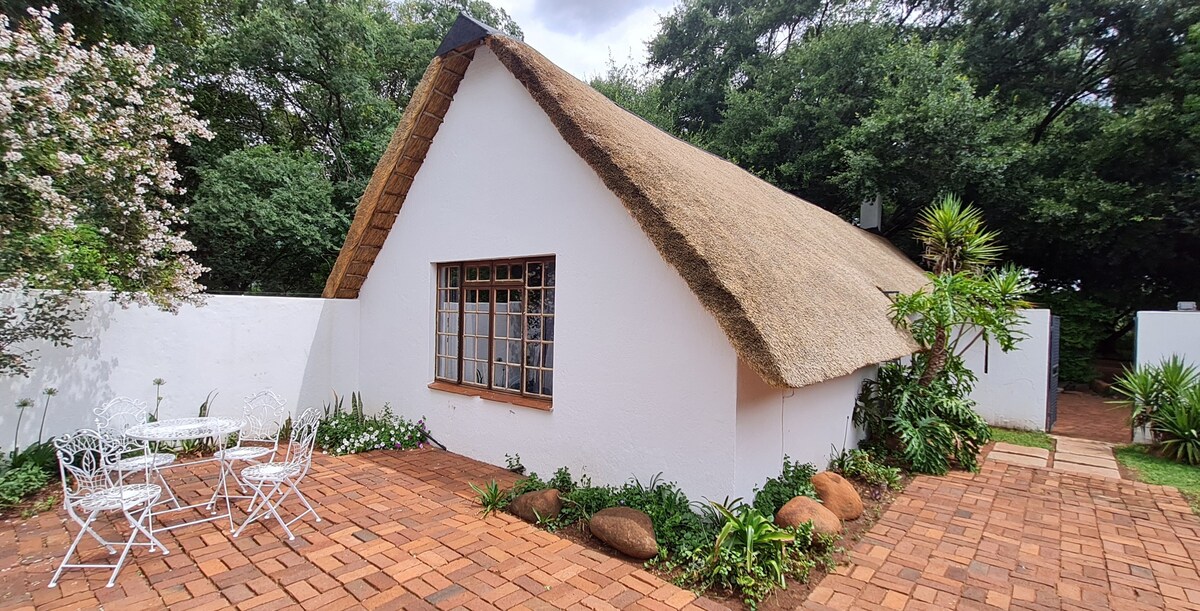 Hannah 's Cottage @ The Oak Tree Pretoria