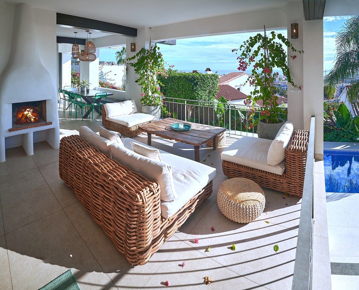 Private Villa w/ Pool, Jacuzzi, Ocean Views
