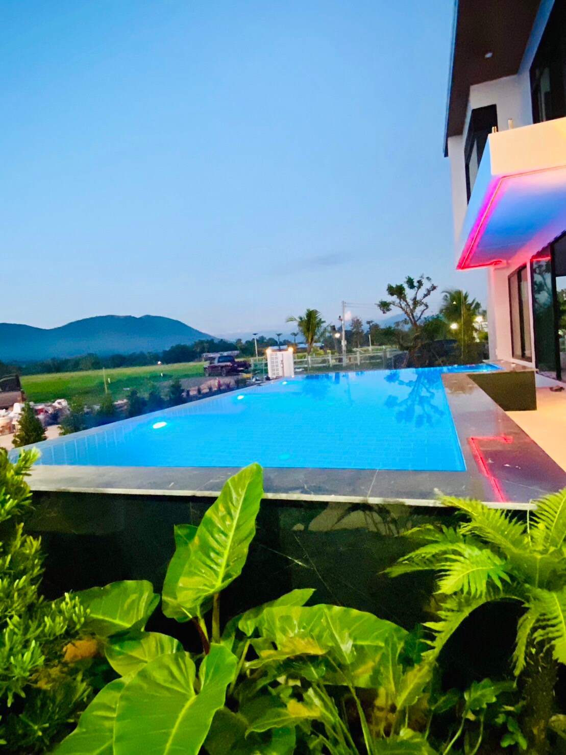 泳池别墅（ Pool Villa On Tai Mountain Mountain ）景观