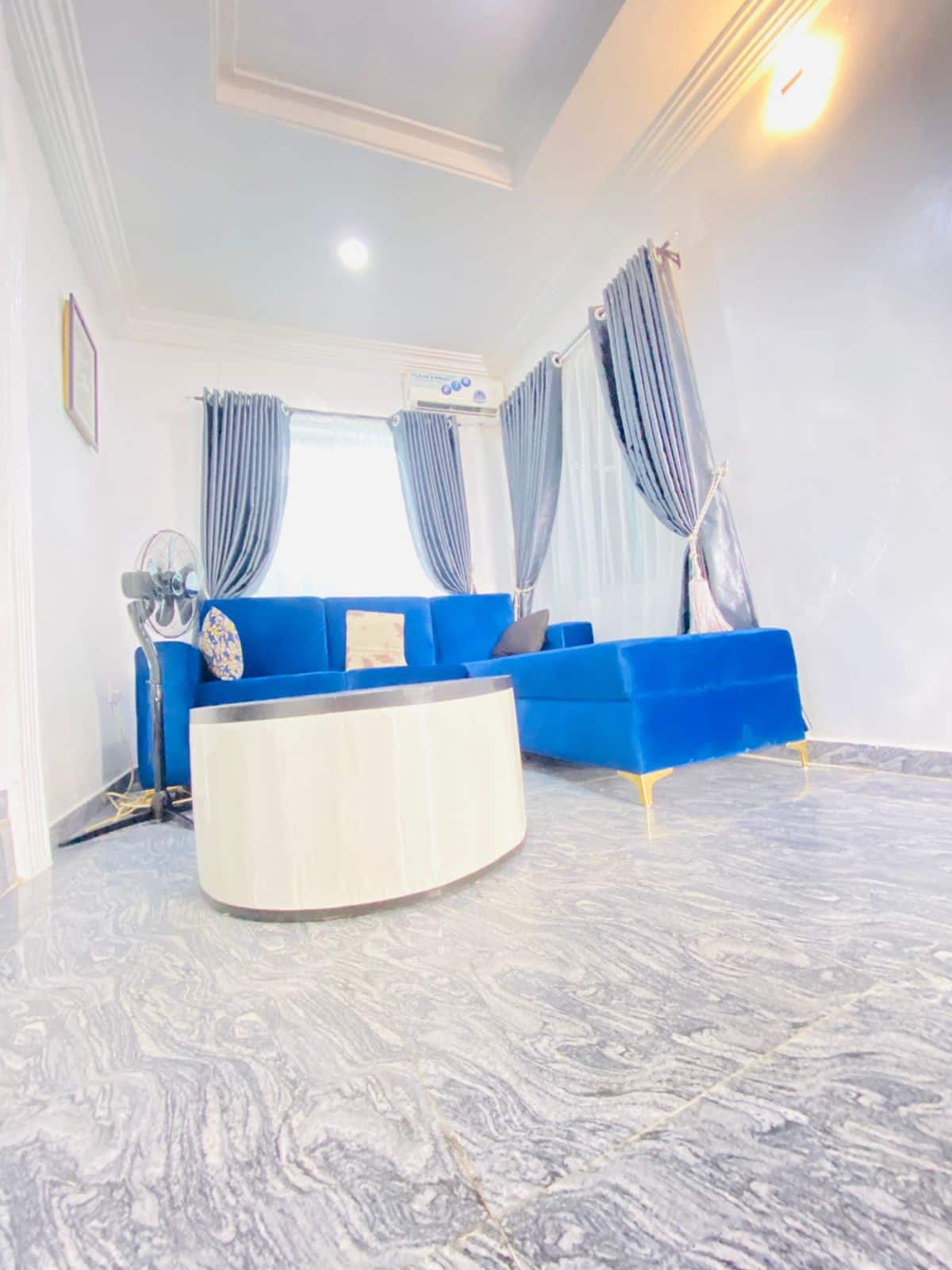 Elegant 2Bedroom Oasis with 24hr Power & Security