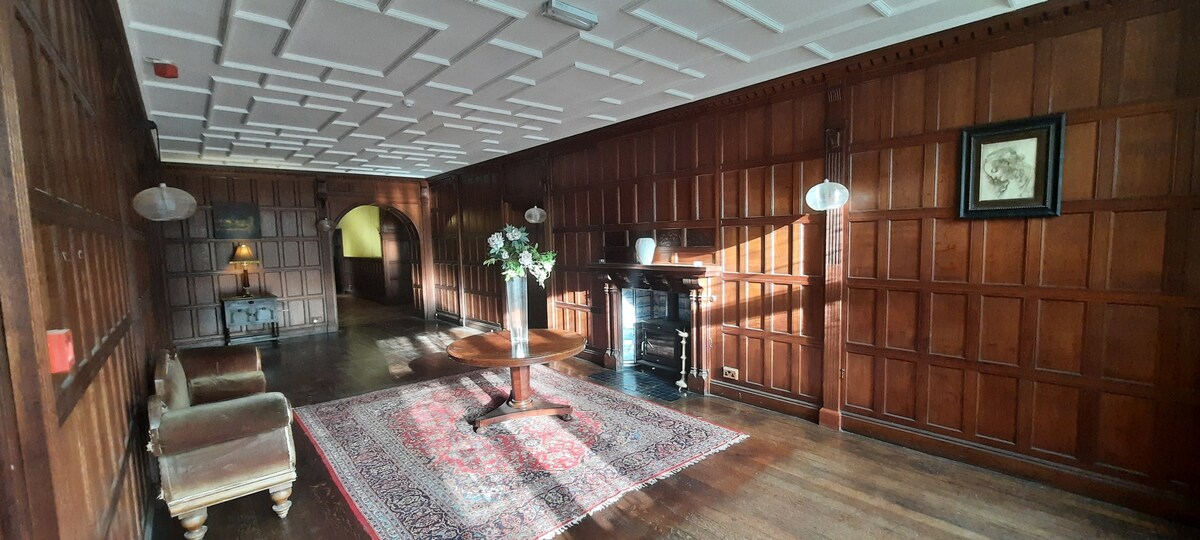 Historic Wern Manor