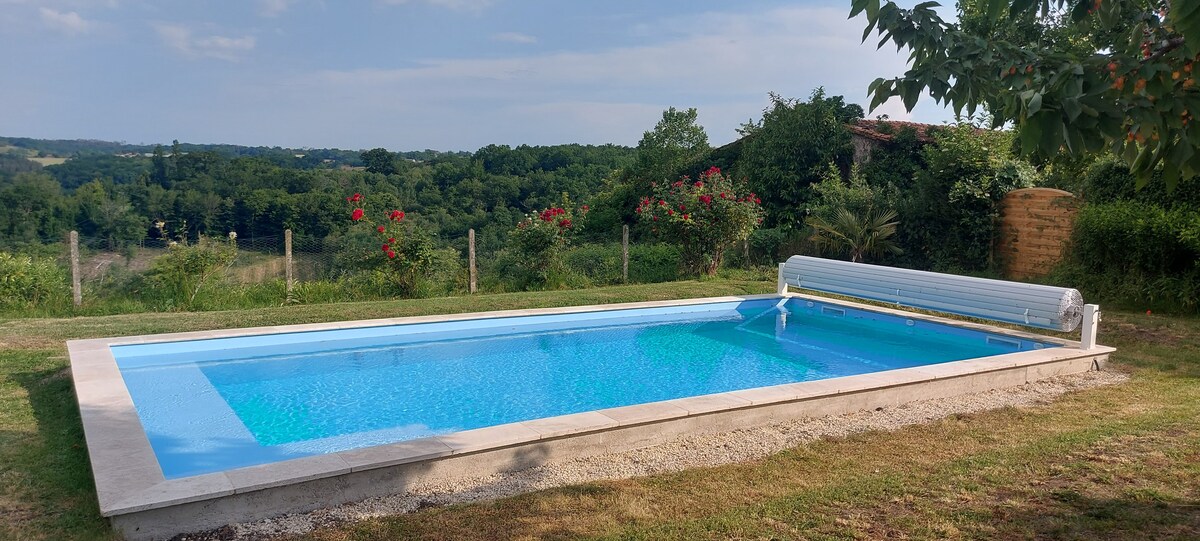 La Mirabelle -  country cottage with pool