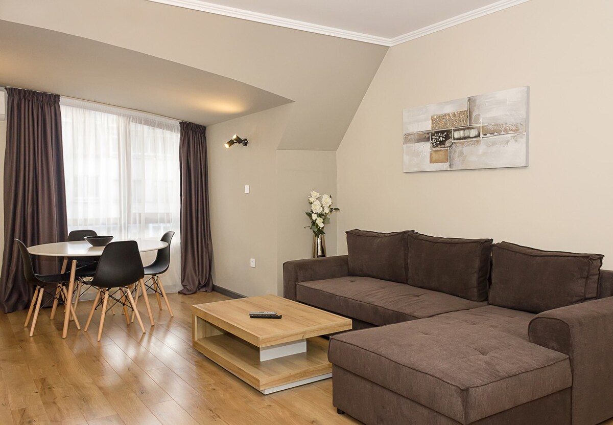 Bright & Modern 1BD Apartment in the Heart of Varna