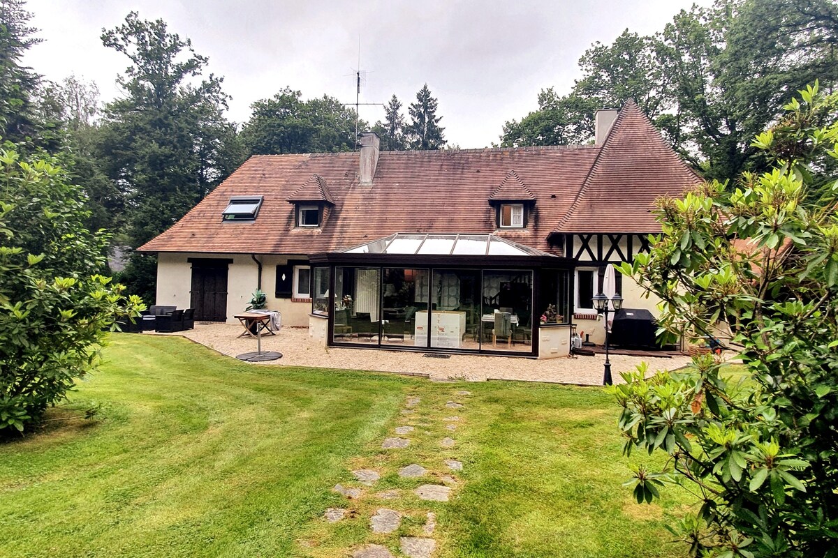 Charming Normandy Family House near Pont-l'Évêque