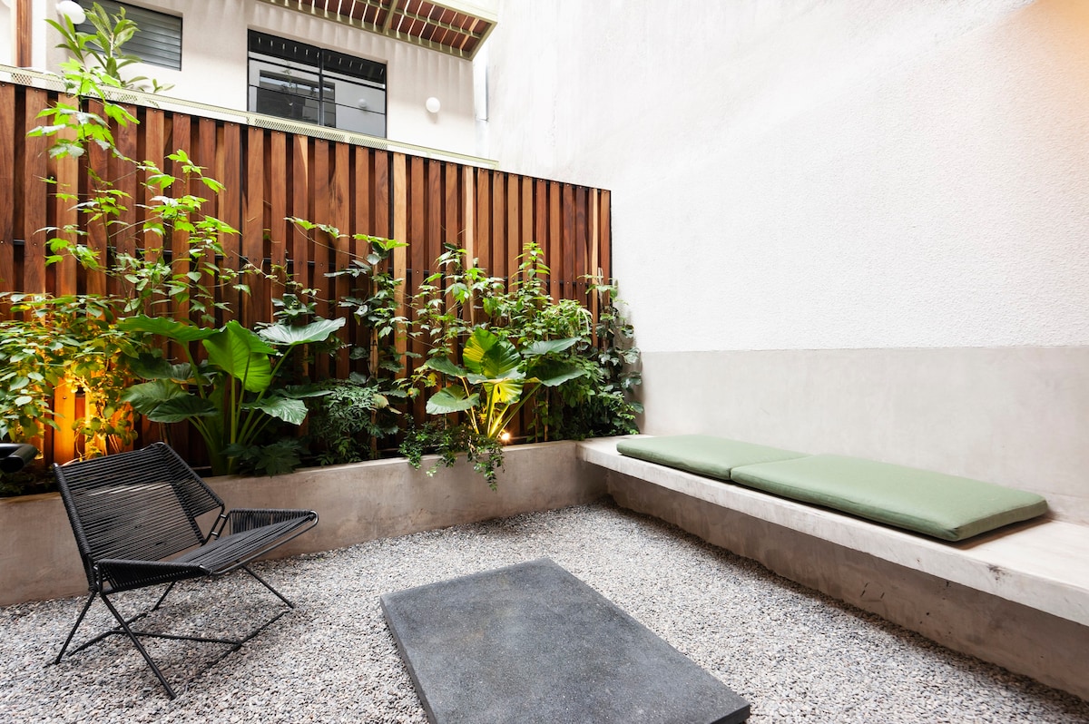 Captivating studio w/ terrace @Park Mexico | ChiCo