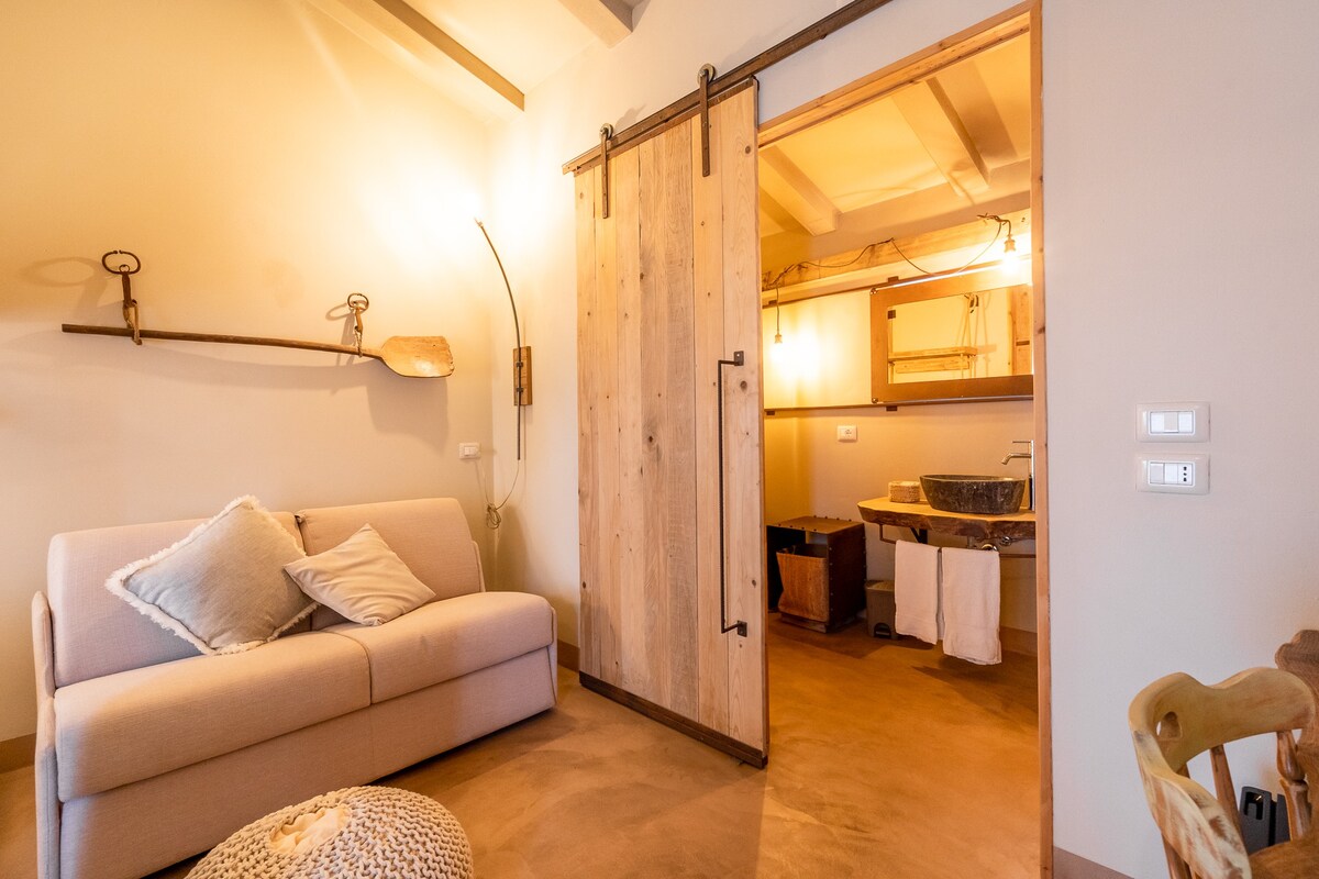 Triple Room in Agriturismo 2Km from the Sea