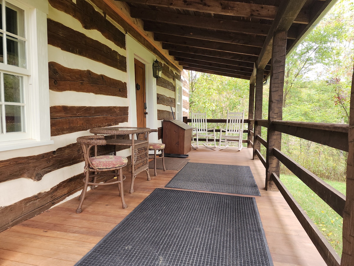 1832 Historic Washington Bottom Farm Log Cabin