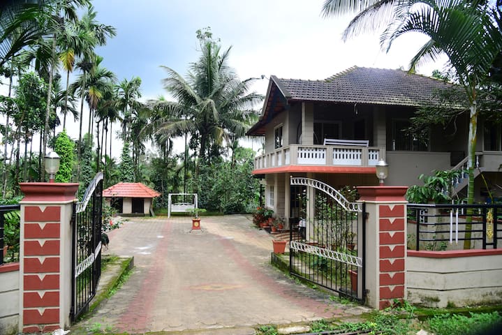 Chikmagalur的民宿