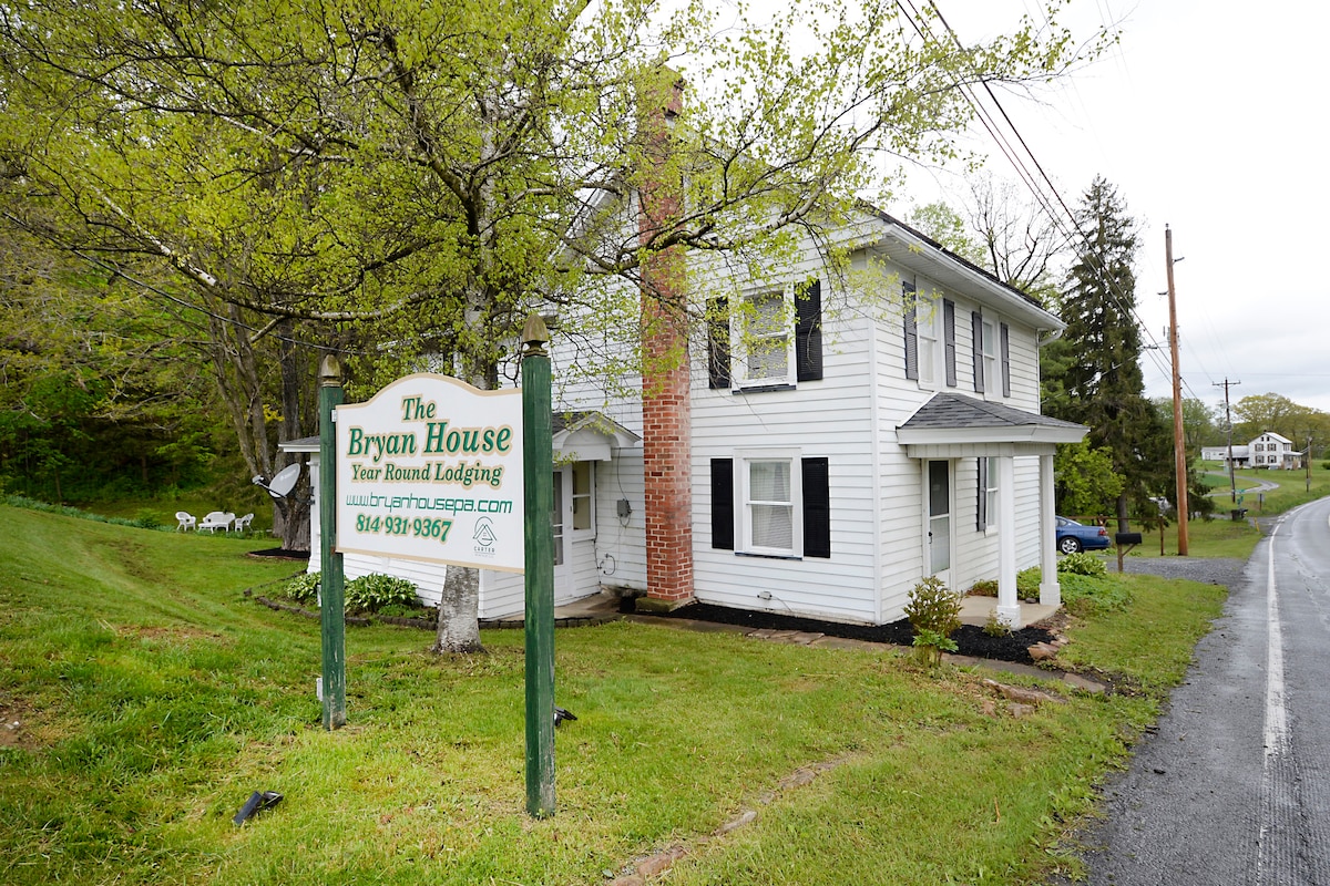 The Bryan House at James Creek, Raystown附近