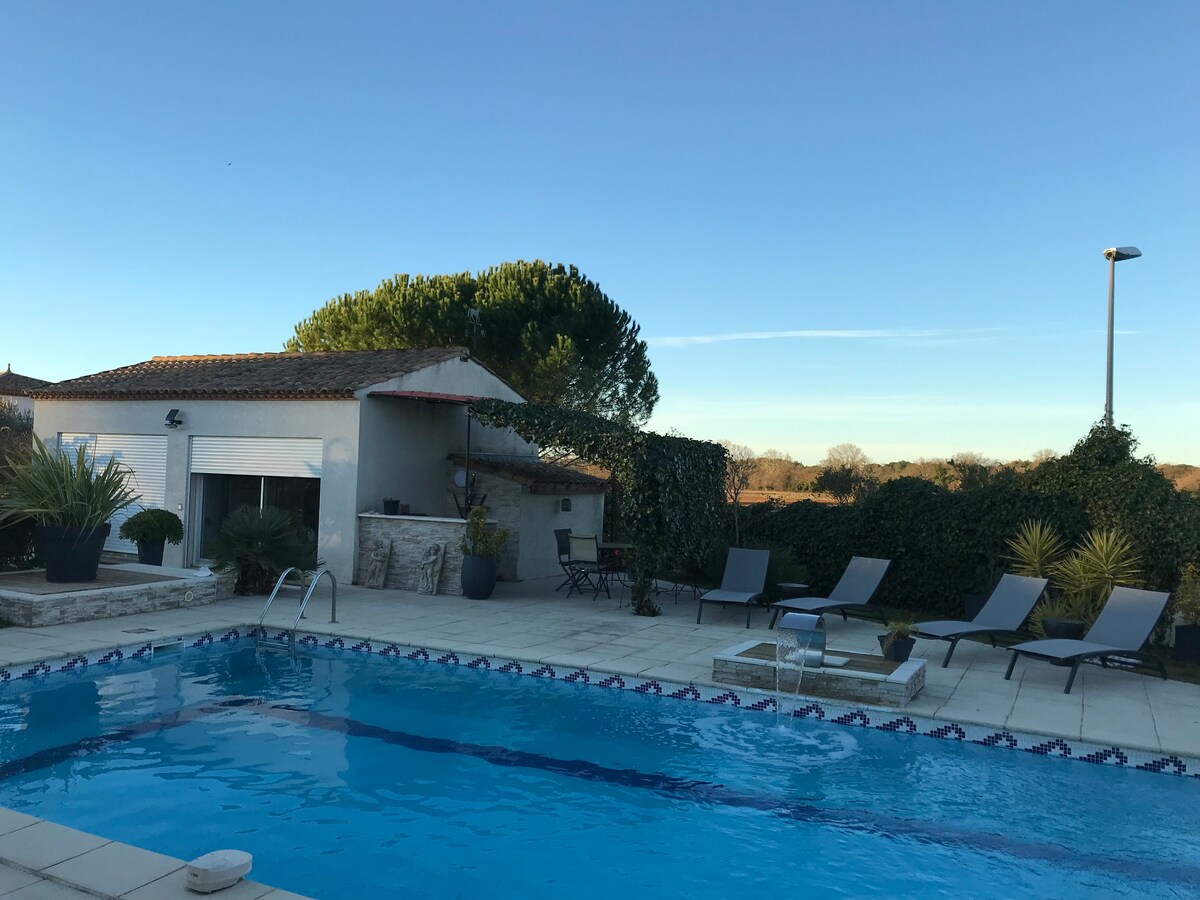 Maison T2 sur propriété privée avec piscine