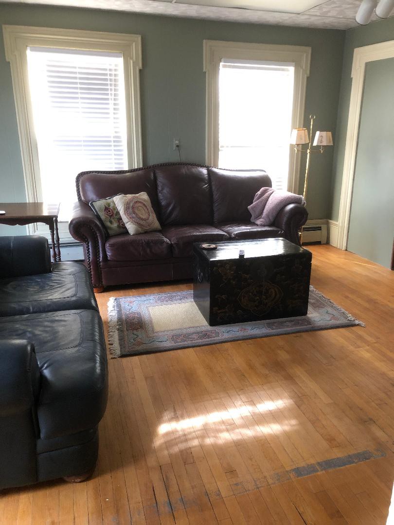 Large Apartment in downtown BBH