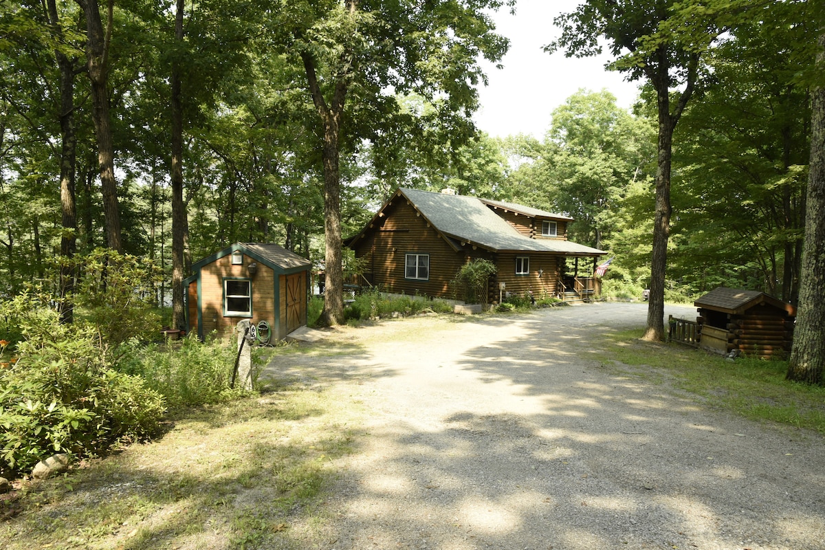 Log Cabin on Keyser Pond in Henniker NH