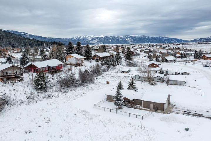 阿尔派恩(Alpine)的民宿