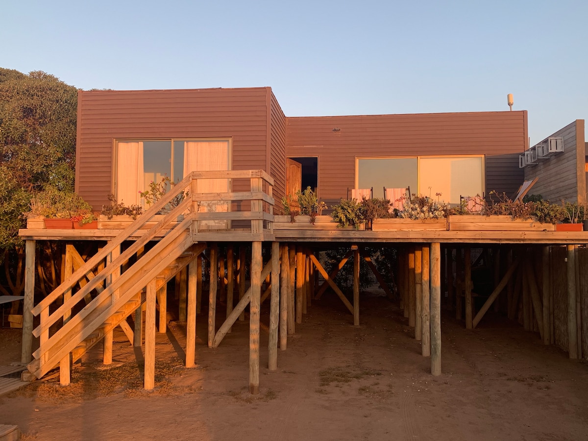 Hermosa Cabaña con Vista al Mar