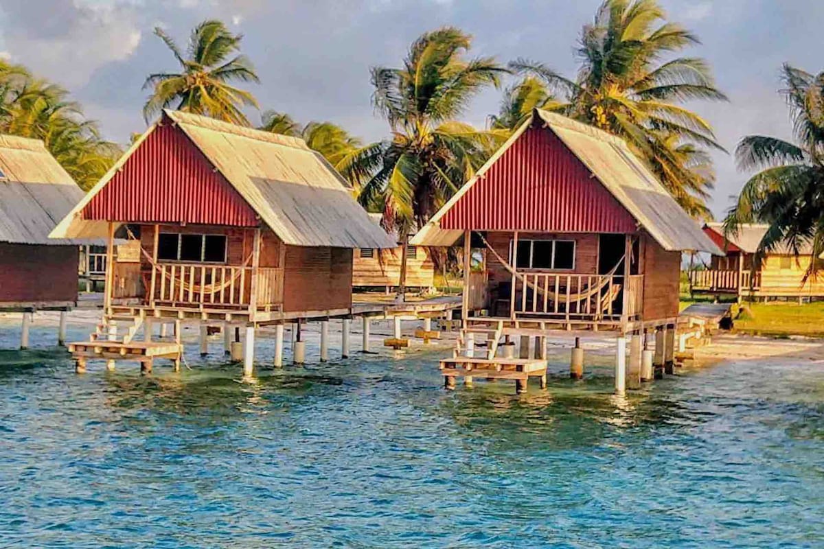 San Blas Over Water Cabin