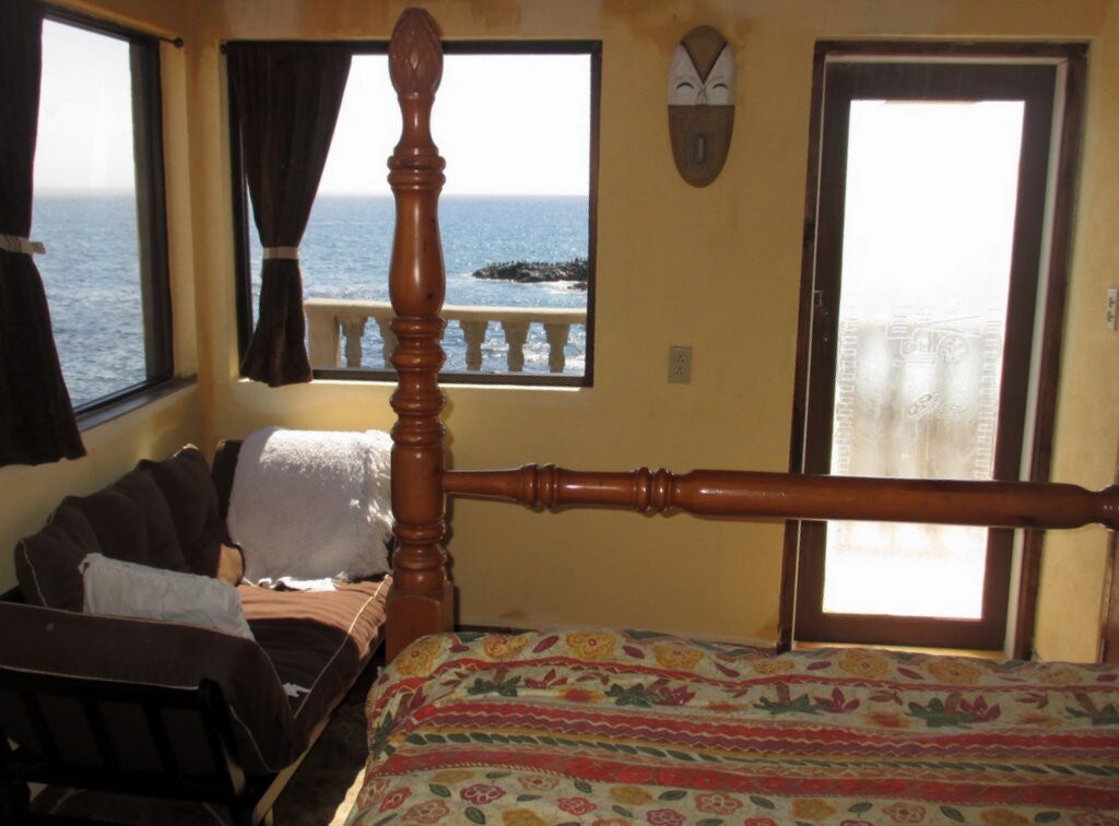 La Bufadora Inn, Abalone Suite