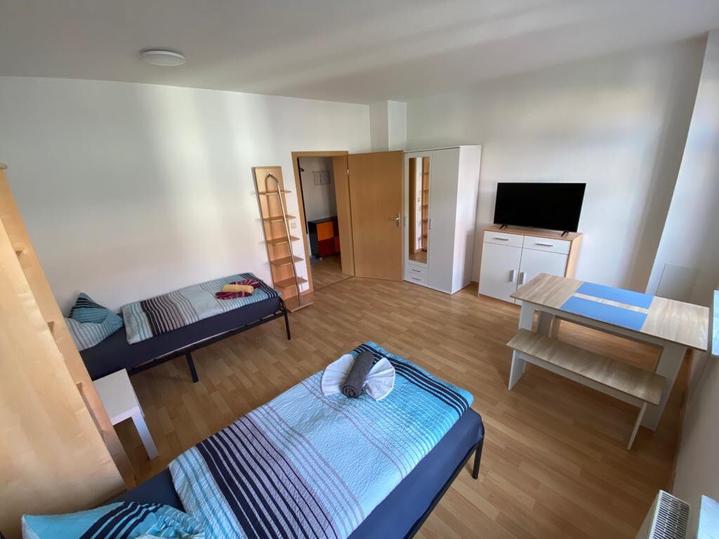 Zwickau的2室公寓（一楼）