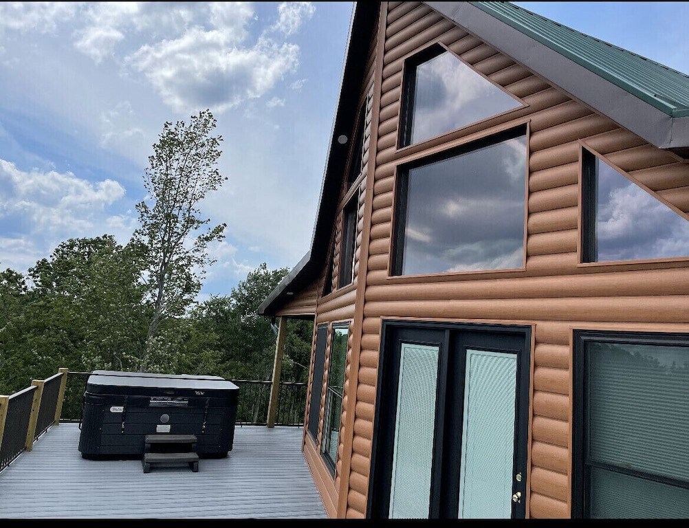 Gorgeous views of the mountains -Alpine cabin.