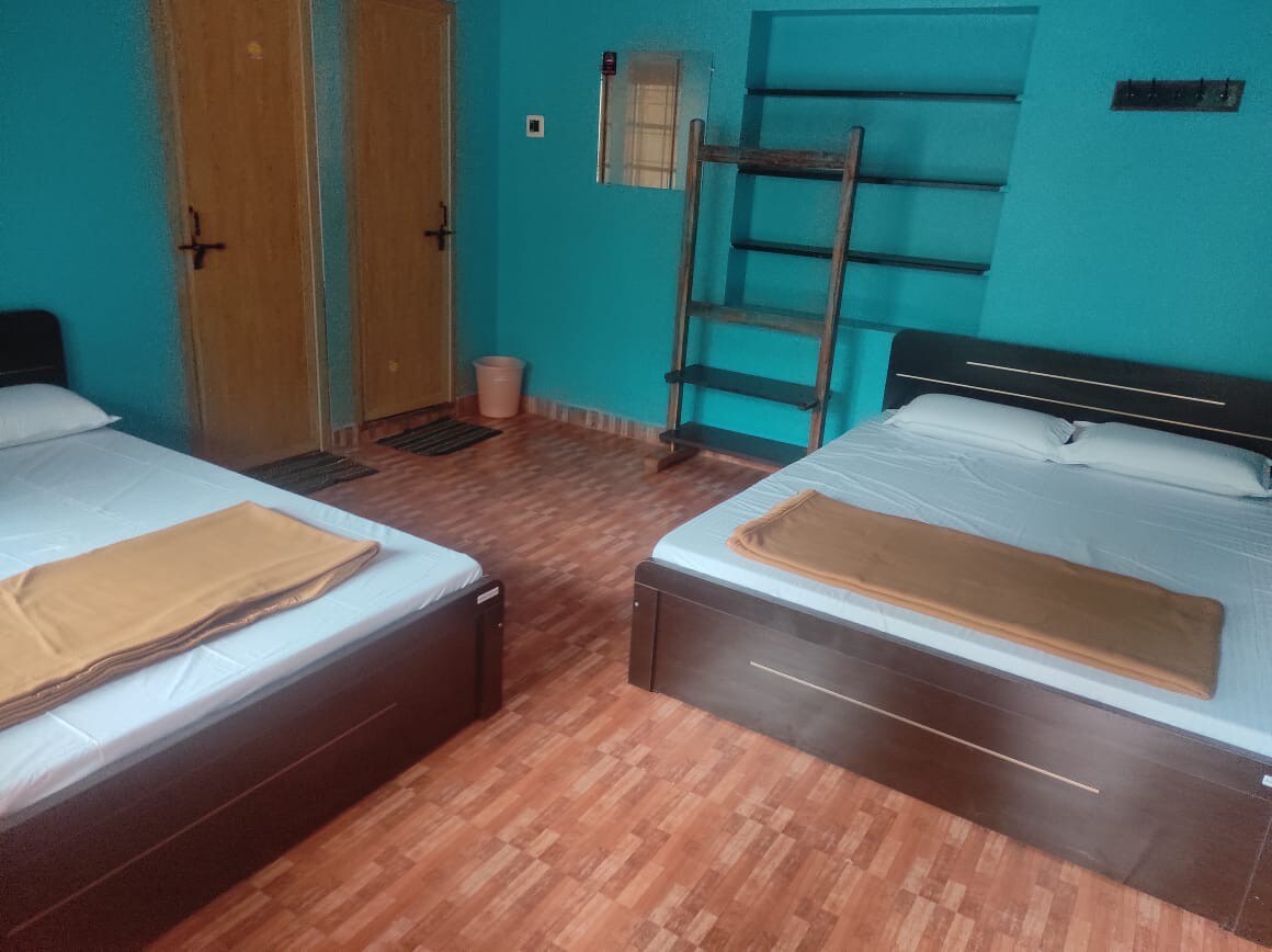 2 Bed Room AC | Anchu Stay
