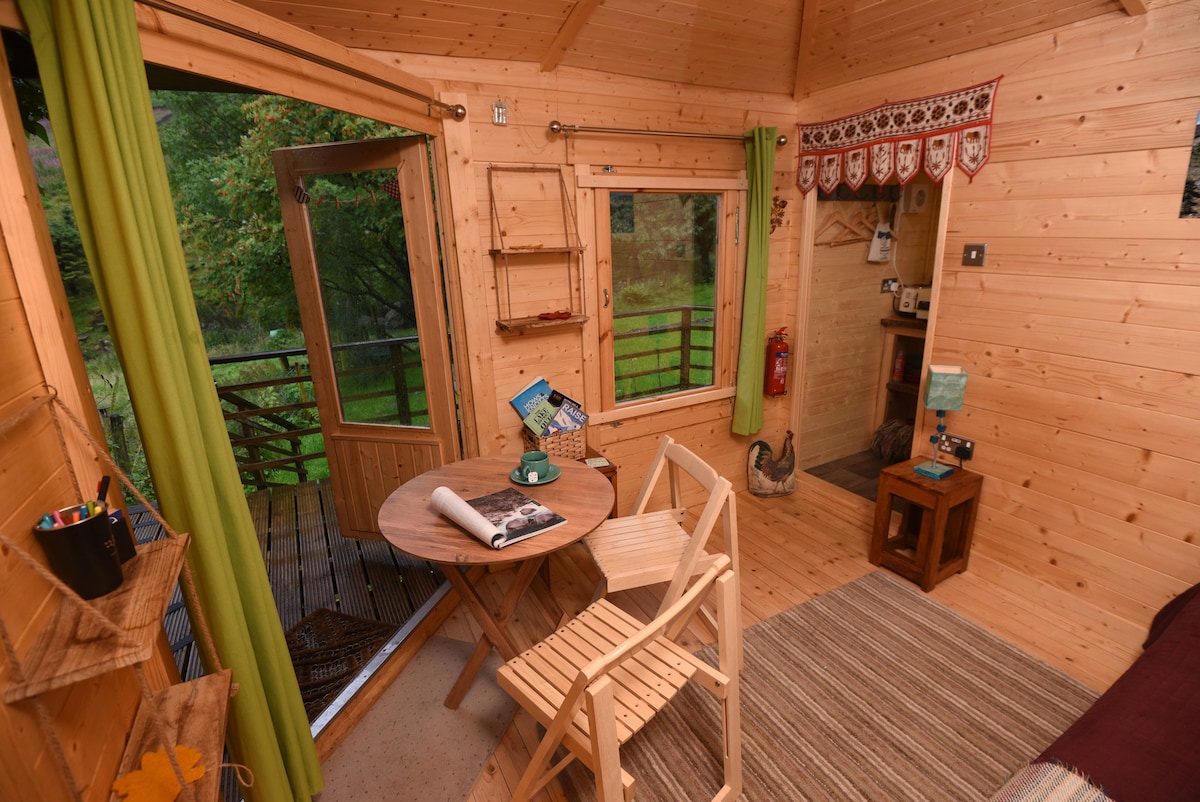 Helvellyn Hideaways - The Hut