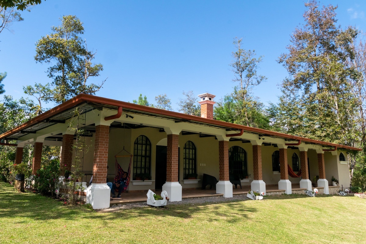 Casa Azalea