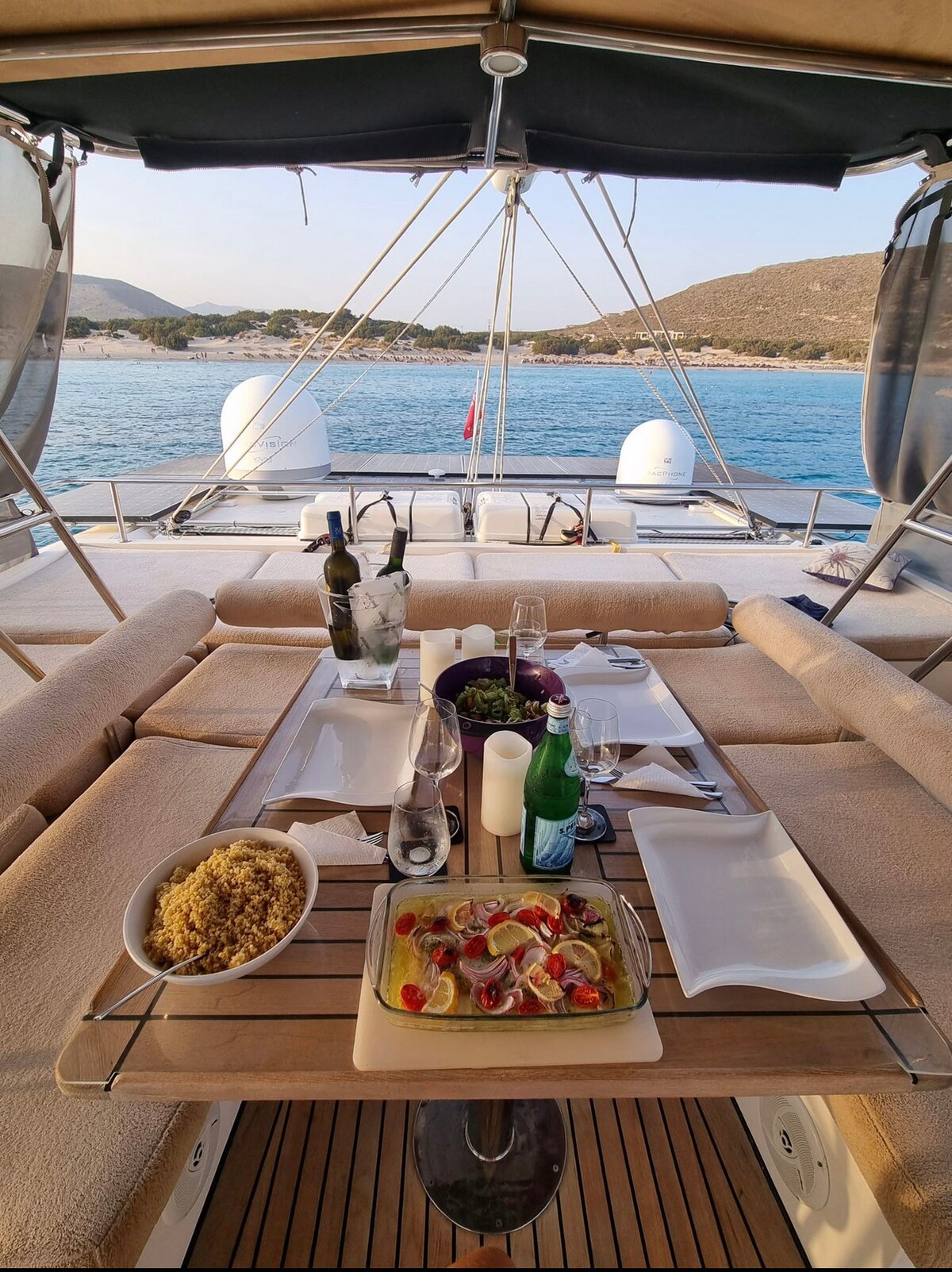 Gourmet Luxury Yacht Charter, Exumas, 2p all-incl.
