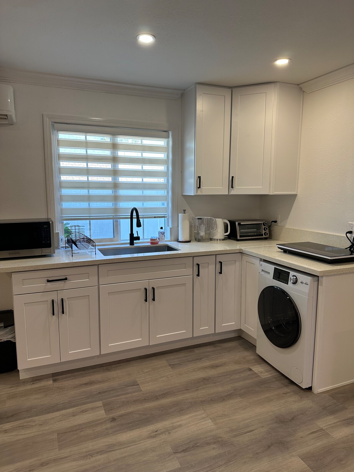 Brand new studio with kitchenette and washer/dryer