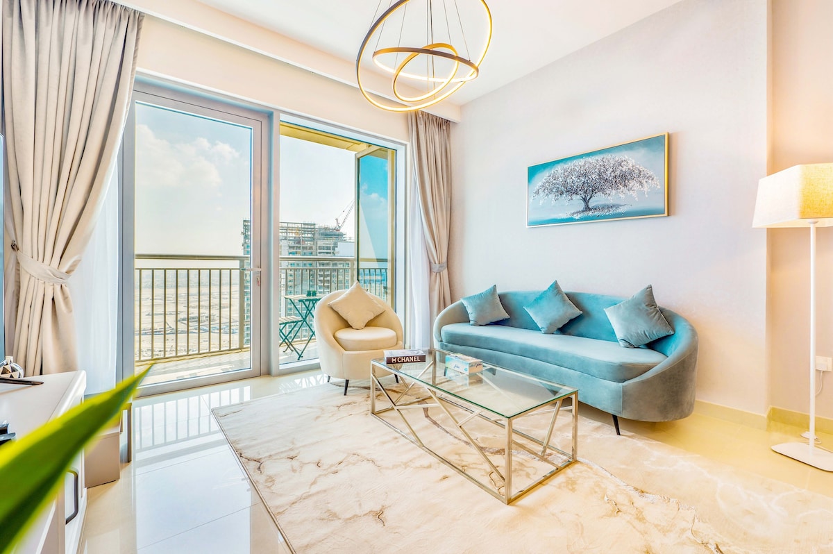 Stunning 1 BR Apartment at Harbour Views