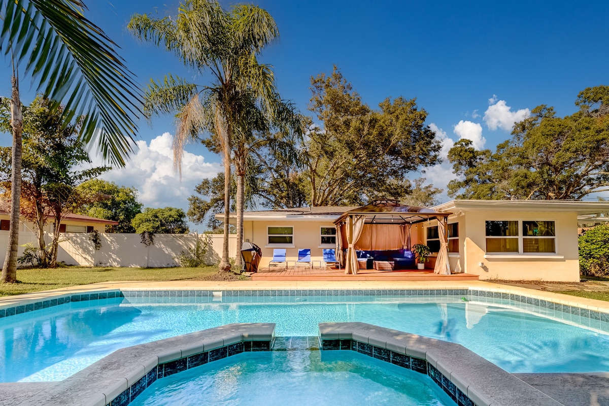 棕榈泻湖- 3卧度假村民宅，设有恒温泳池和水疗中心