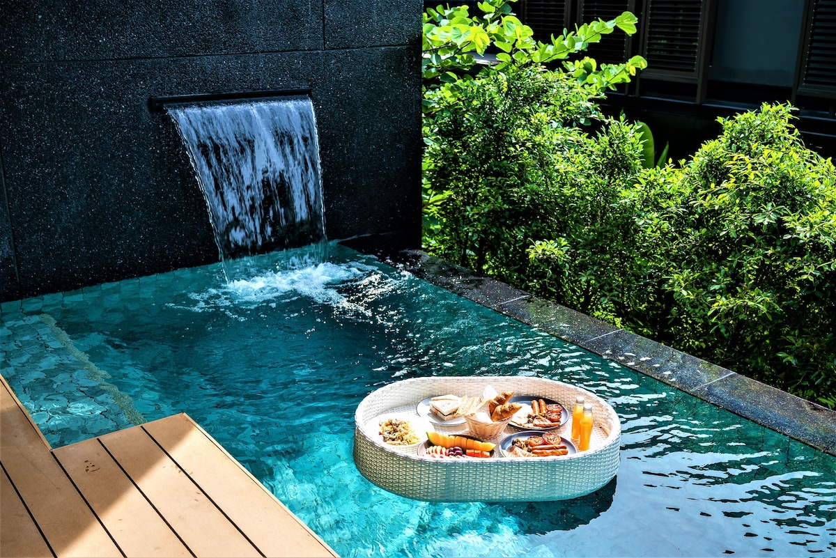Soakup serenity 1BR Duplex-Style-Pool-villa-layan