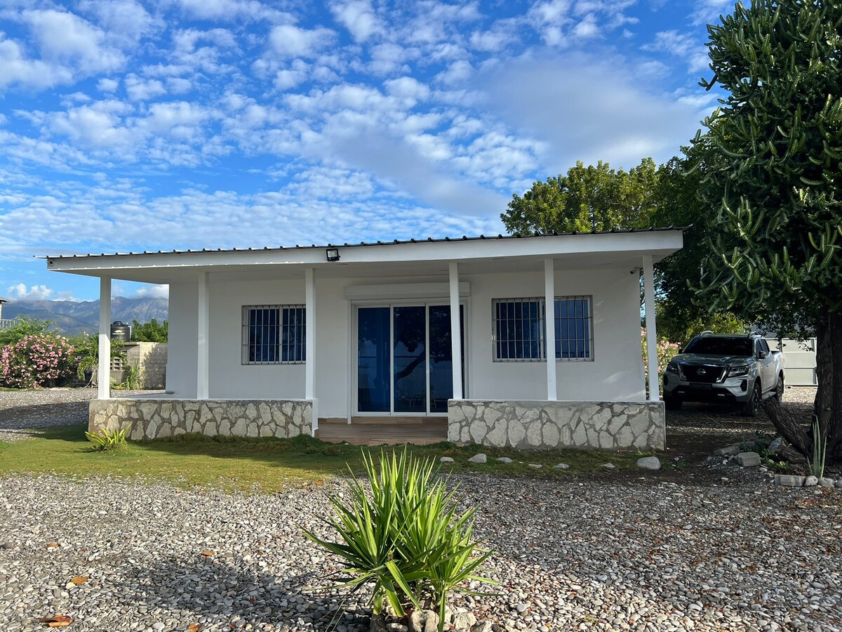 Villa en primera linea de playa, Bahia de Ocoa
