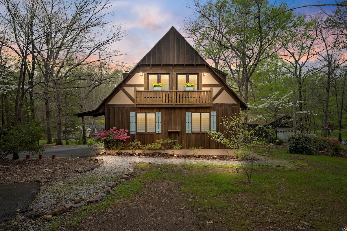 Lake Home at Lake Gaston. Game Room