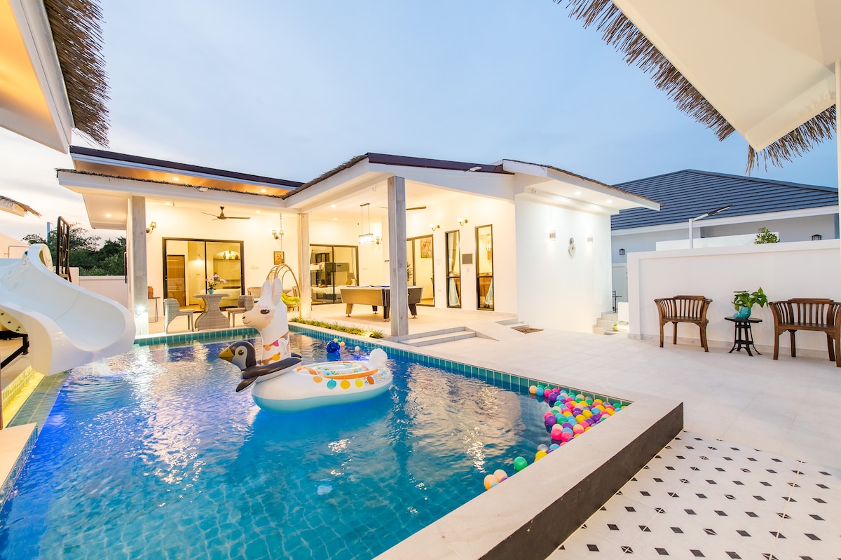 Sala Thai Pool Villa