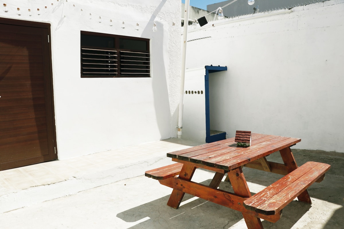 PortoBlue House | Arecibo