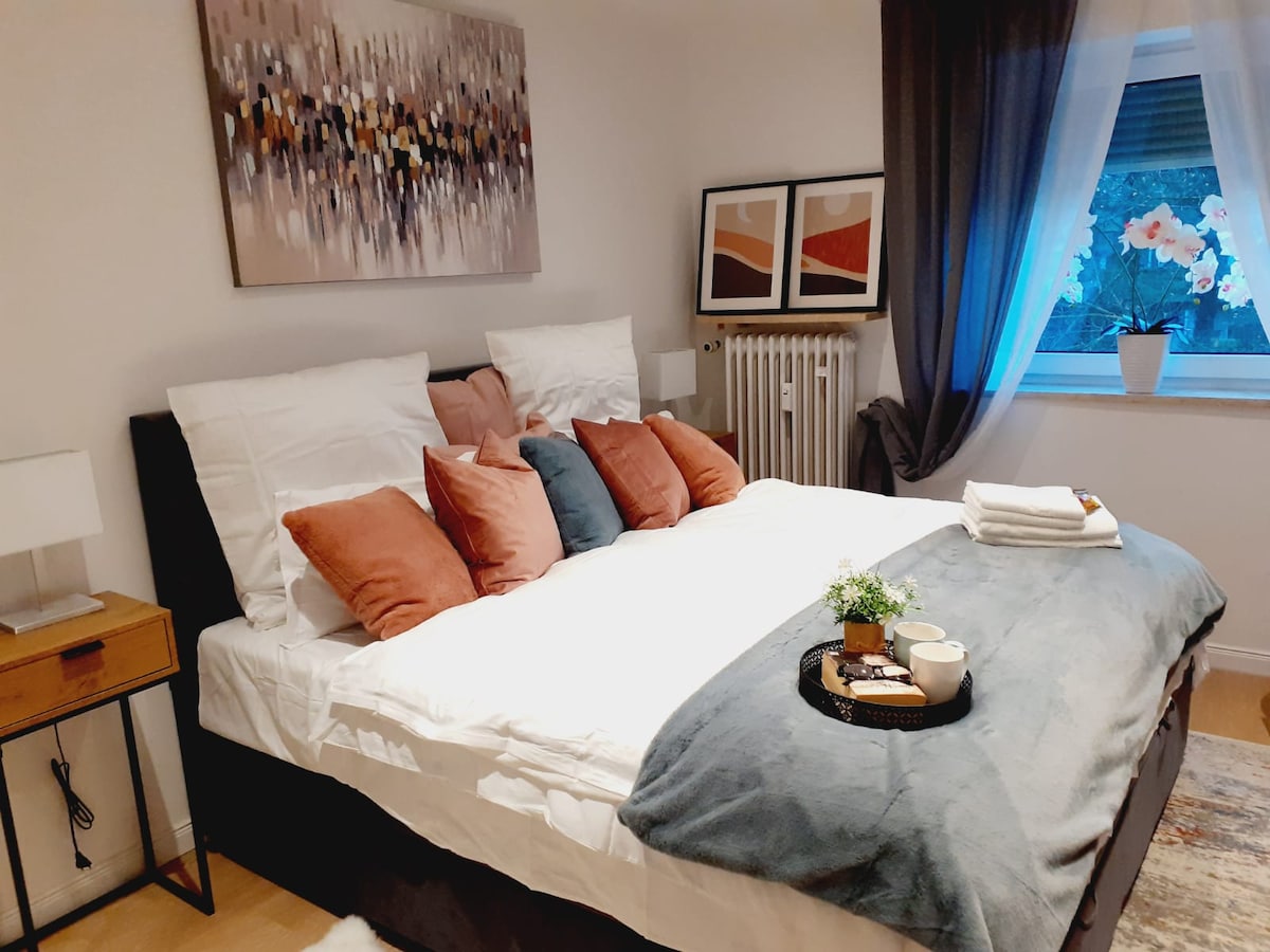 Vier-Zimmer-Apartment am Stadtrand von München