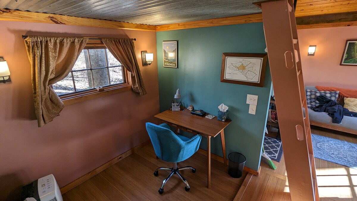 Tiny House at Roots Farm