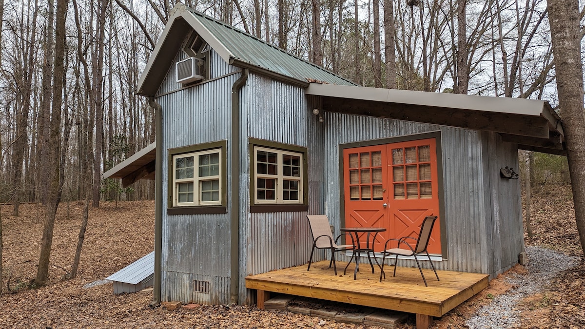 Tiny House at Roots Farm